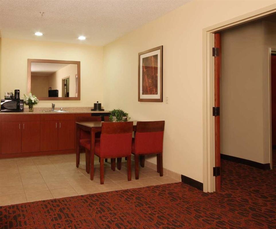 Hampton Inn Grand Rapids/North Walker Phòng bức ảnh