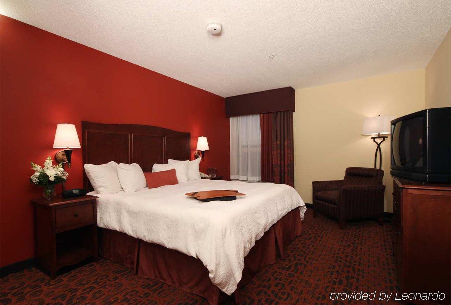 Hampton Inn Grand Rapids/North Walker Phòng bức ảnh