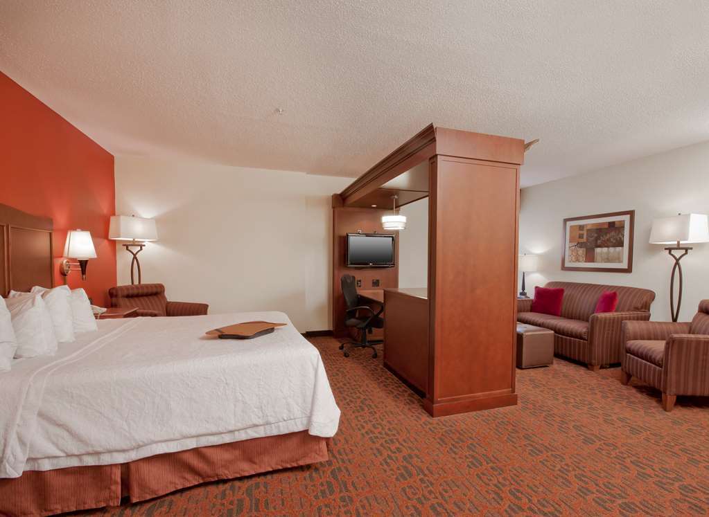 Hampton Inn Grand Rapids/North Walker Phòng bức ảnh